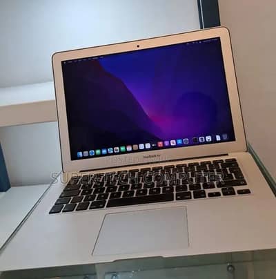MacBook Air 2017 | 8GB RAM | 256GB SSD | Slim & Lightweight