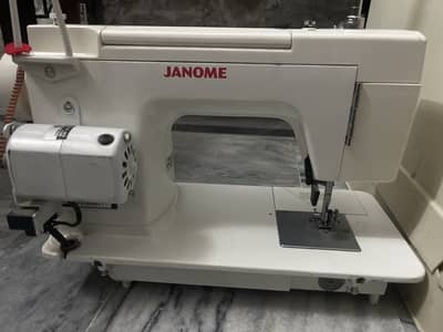 New JANOME Sewing Machine 393