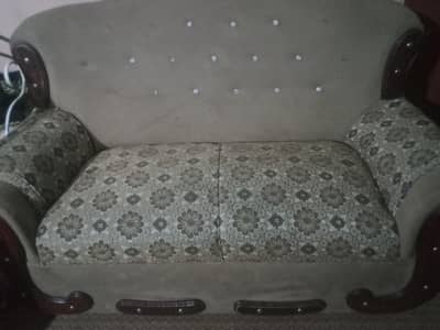 sofa charpie