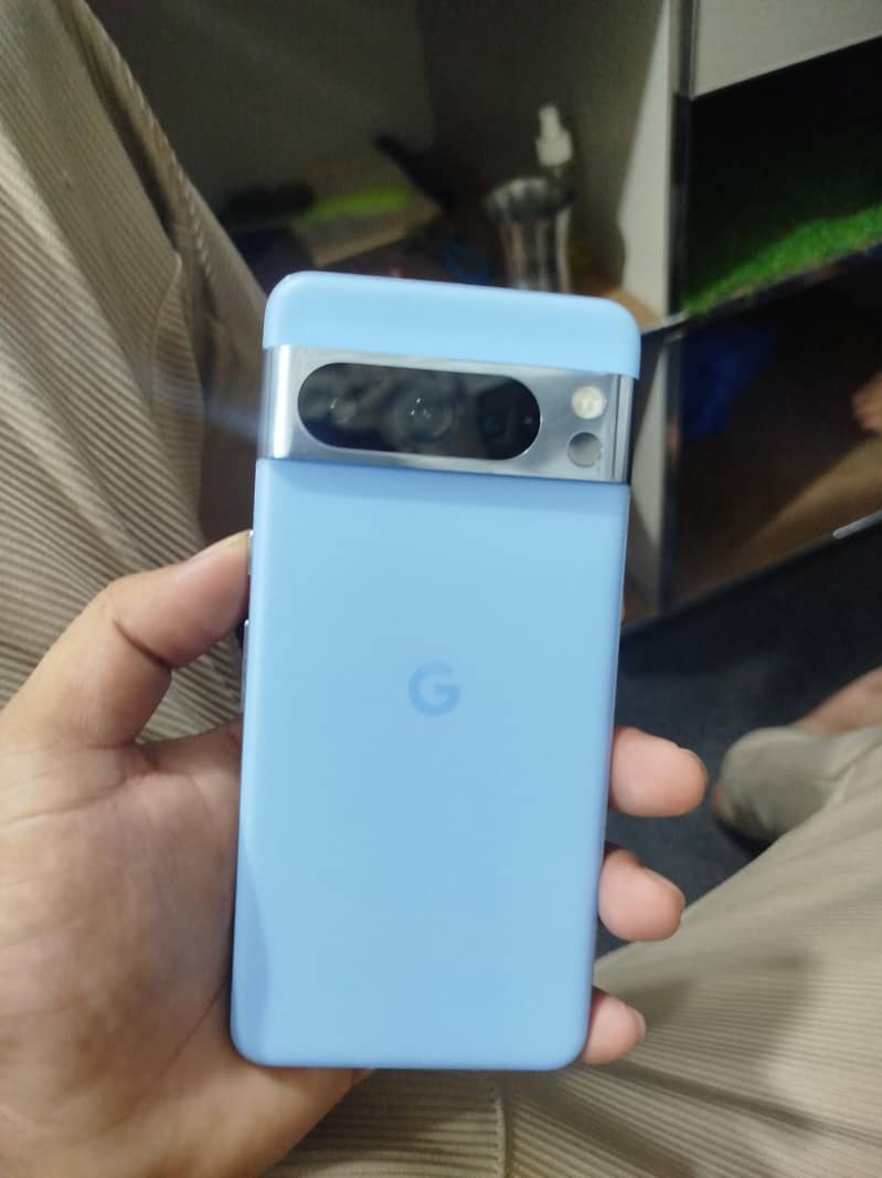 Google Pixel 8 Pro 2