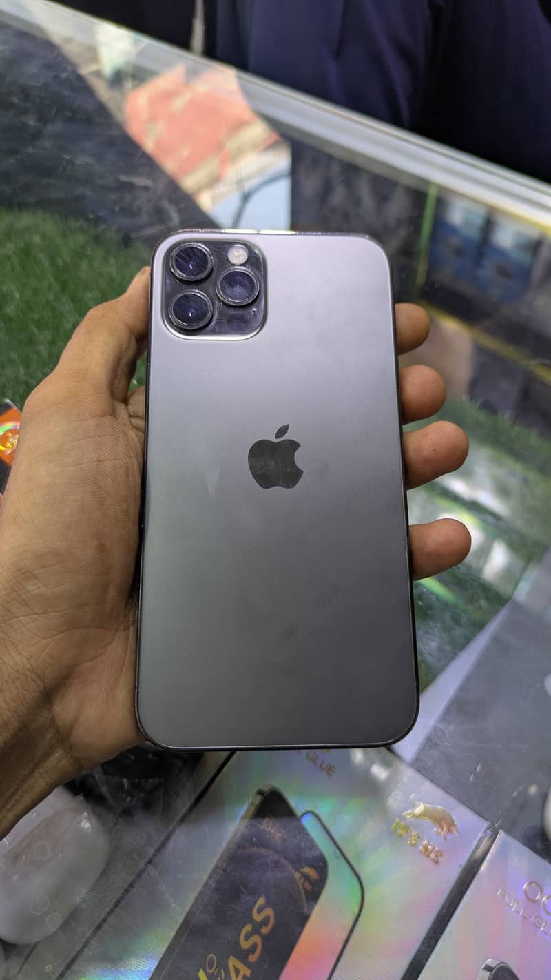 Apple iPhone 12 Pro 2
