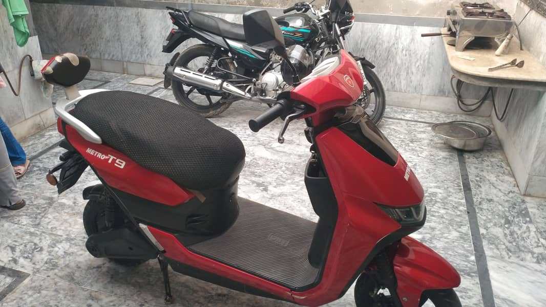 Metro T9 1