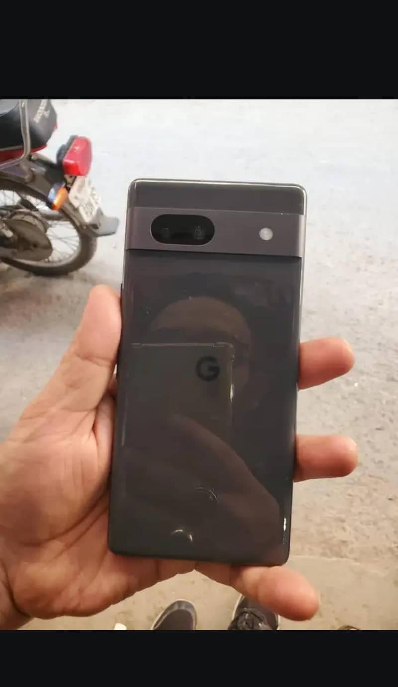 Google Pixel 7a 2