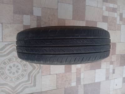 Used tyre 145/70/R12