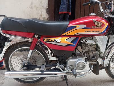 Honda CD70 RED