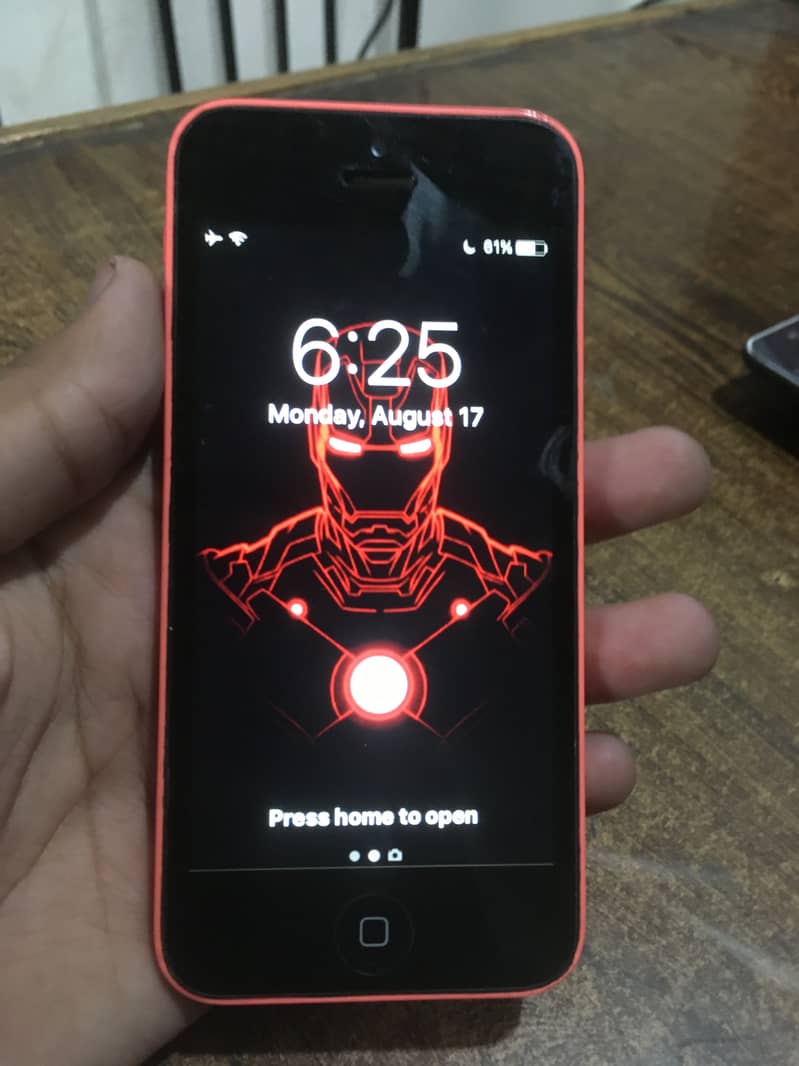 Apple iPhone 5c 7