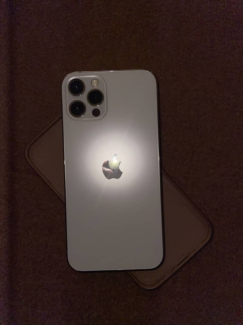 Apple iPhone 12 Pro 1
