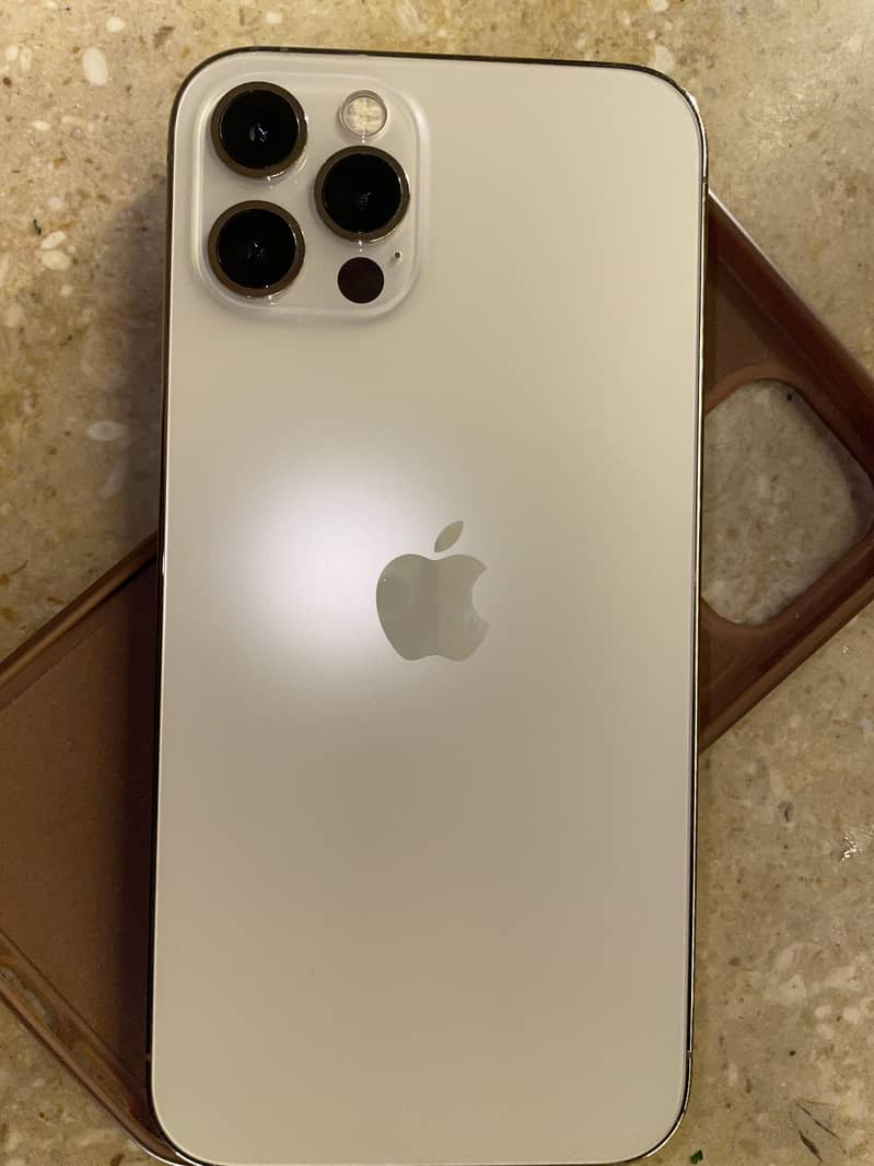 Apple iPhone 12 Pro 2