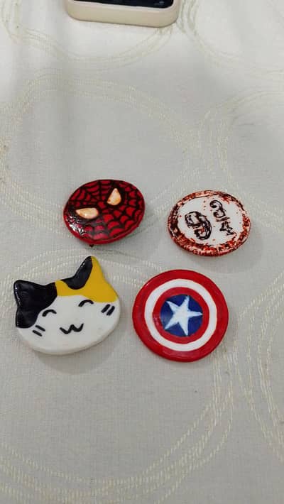 4 Handmade Clay Pins / Brooches