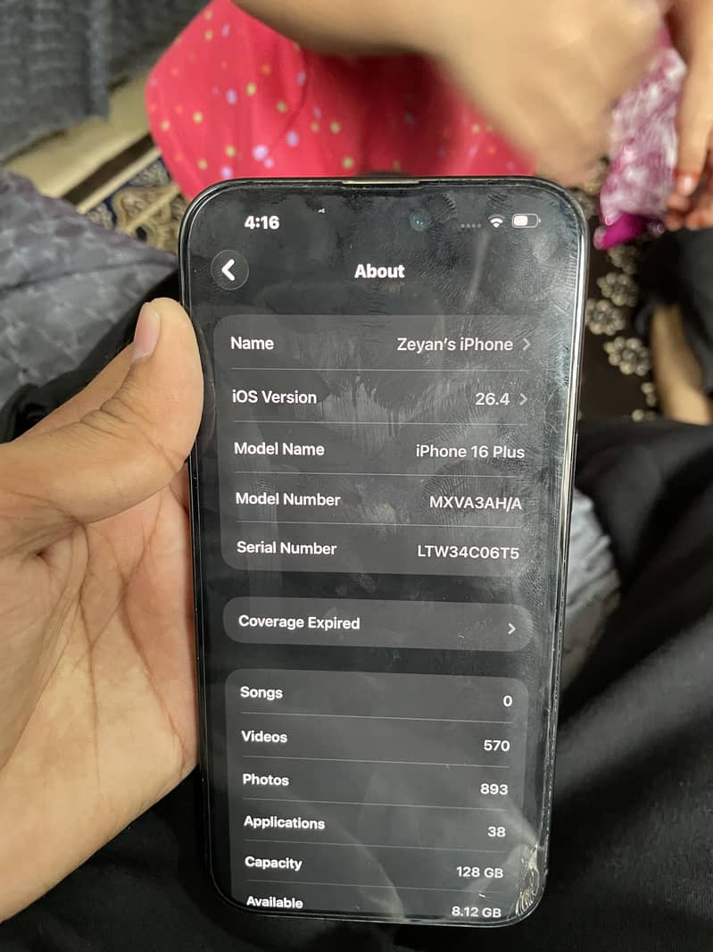 Apple iPhone 16 Plus 3