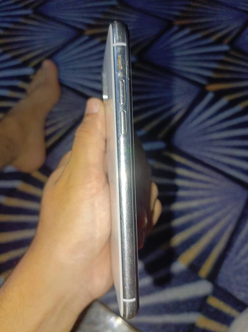 Apple iPhone X 1