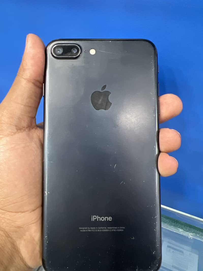 Apple iPhone 7 Plus 4