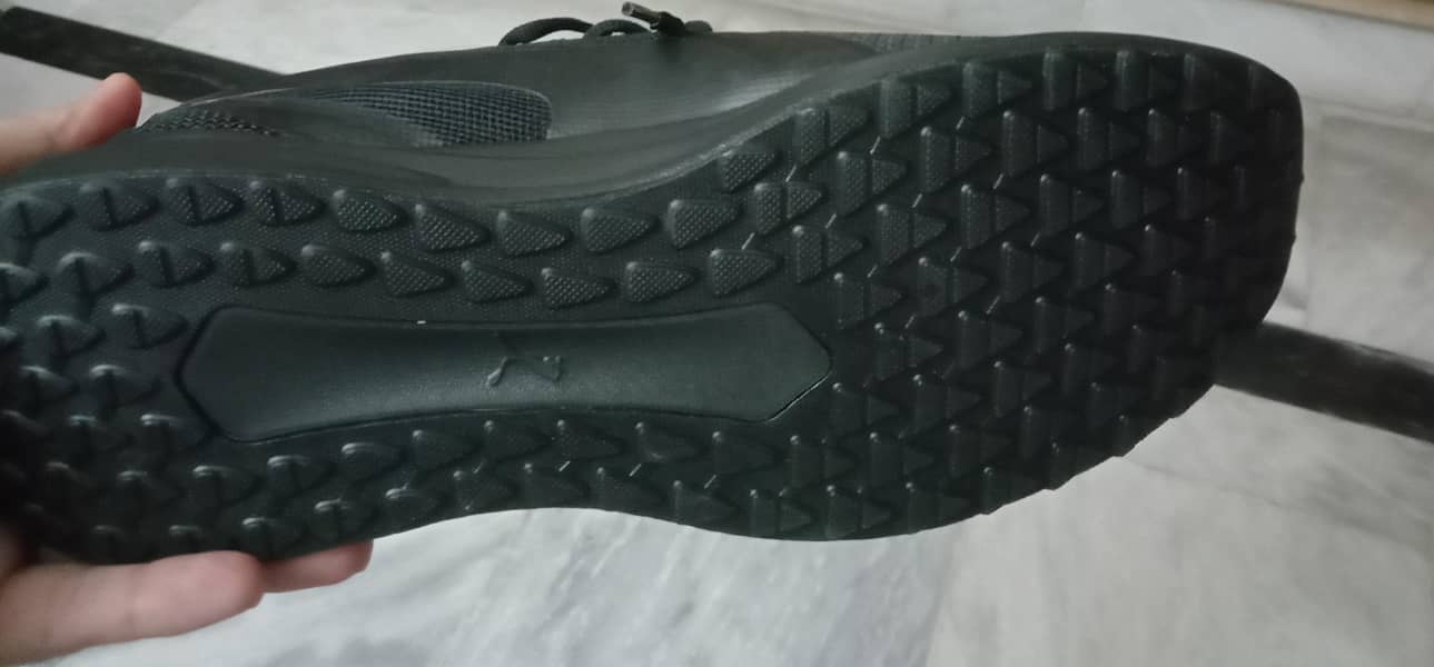 puma twitch runner 0