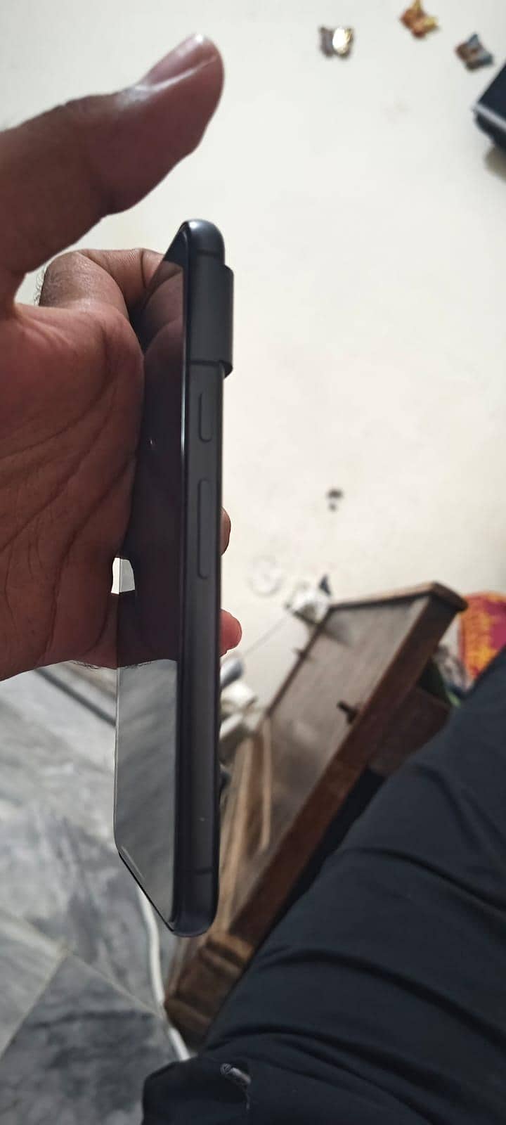 Google Pixel 8 3