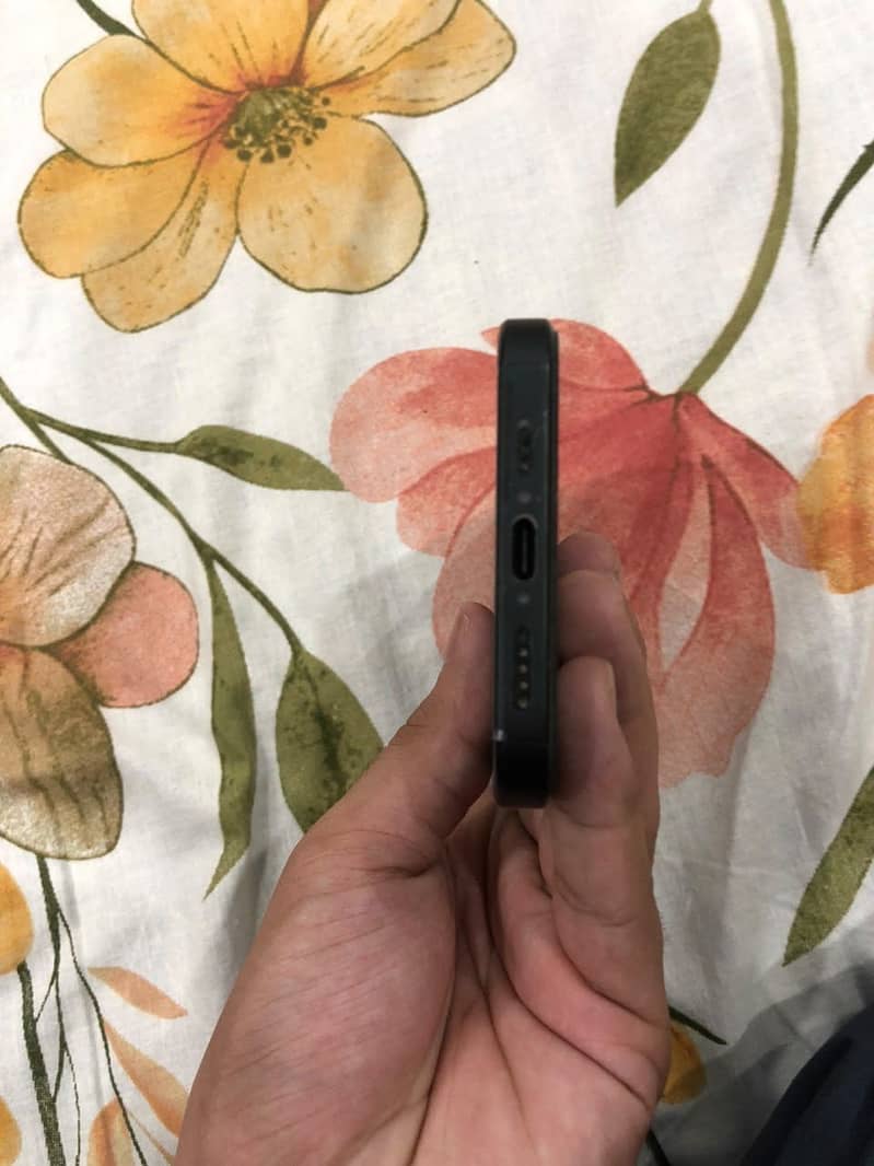 Apple iPhone 15 1
