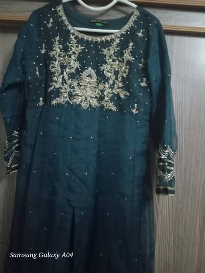 cloth selling