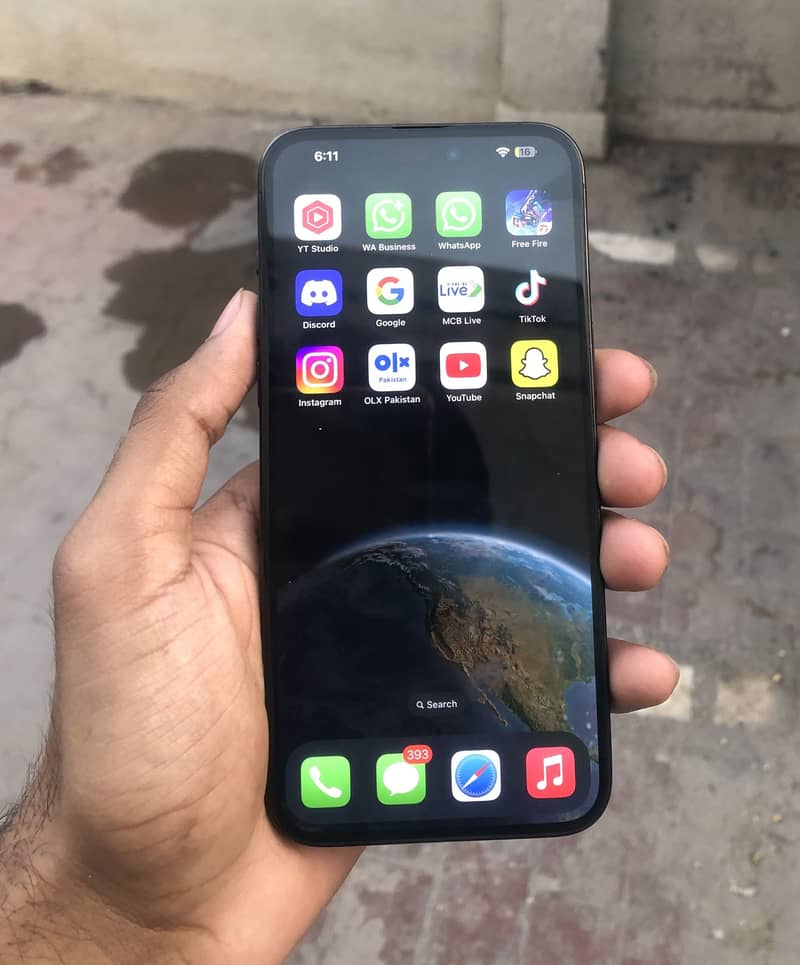 iPhone 15 Pro Max 1