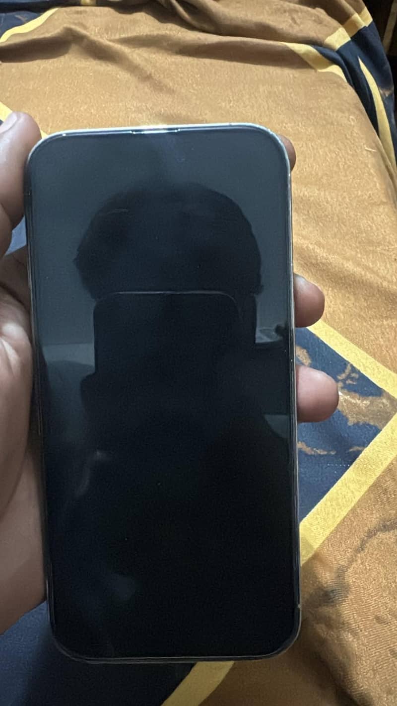 Apple iPhone 14 Pro 2