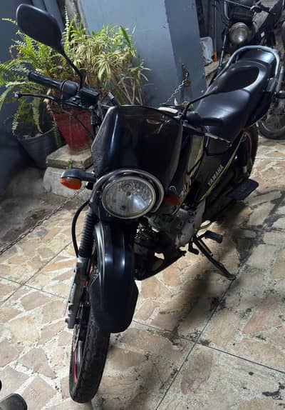 YBR 125G