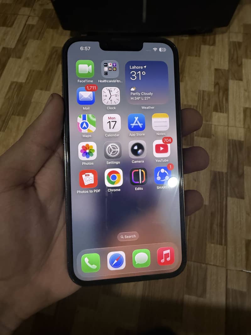 Apple iPhone 13 Pro 1