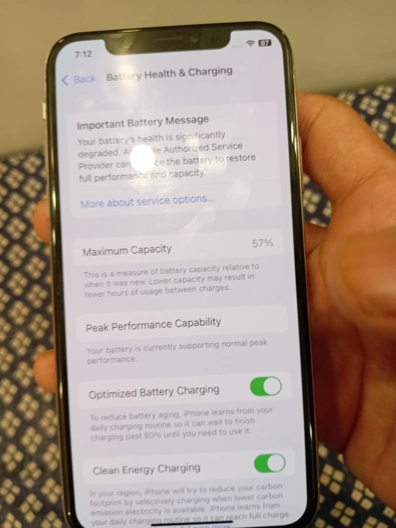 Apple iPhone X 4