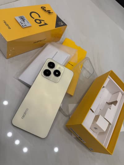 Realme C61