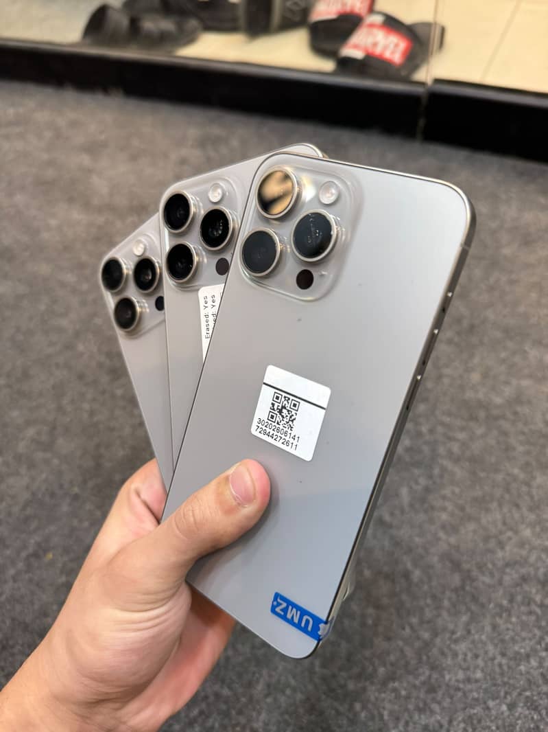 Apple iPhone 15 Pro Max 5