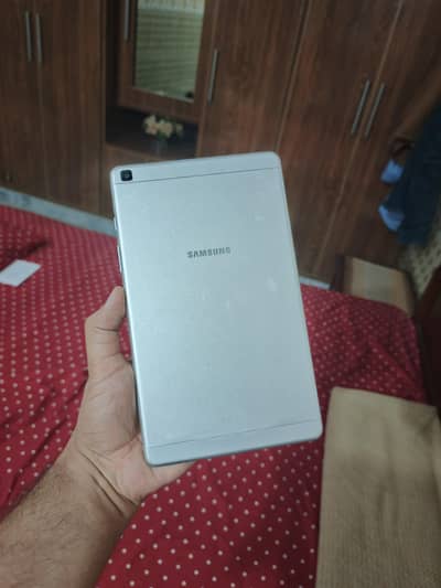 Galaxy Tab A for sale 2/32 in lush condition with box and charger