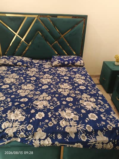 for sale ha jis na Lana ha wo rabtha kra bilkul new ha 1month use HOA