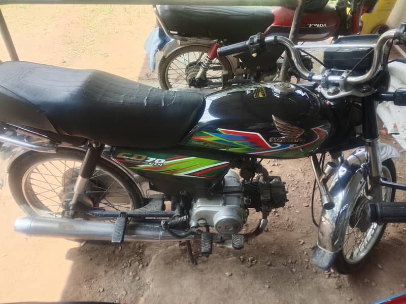 Honda CD70 3