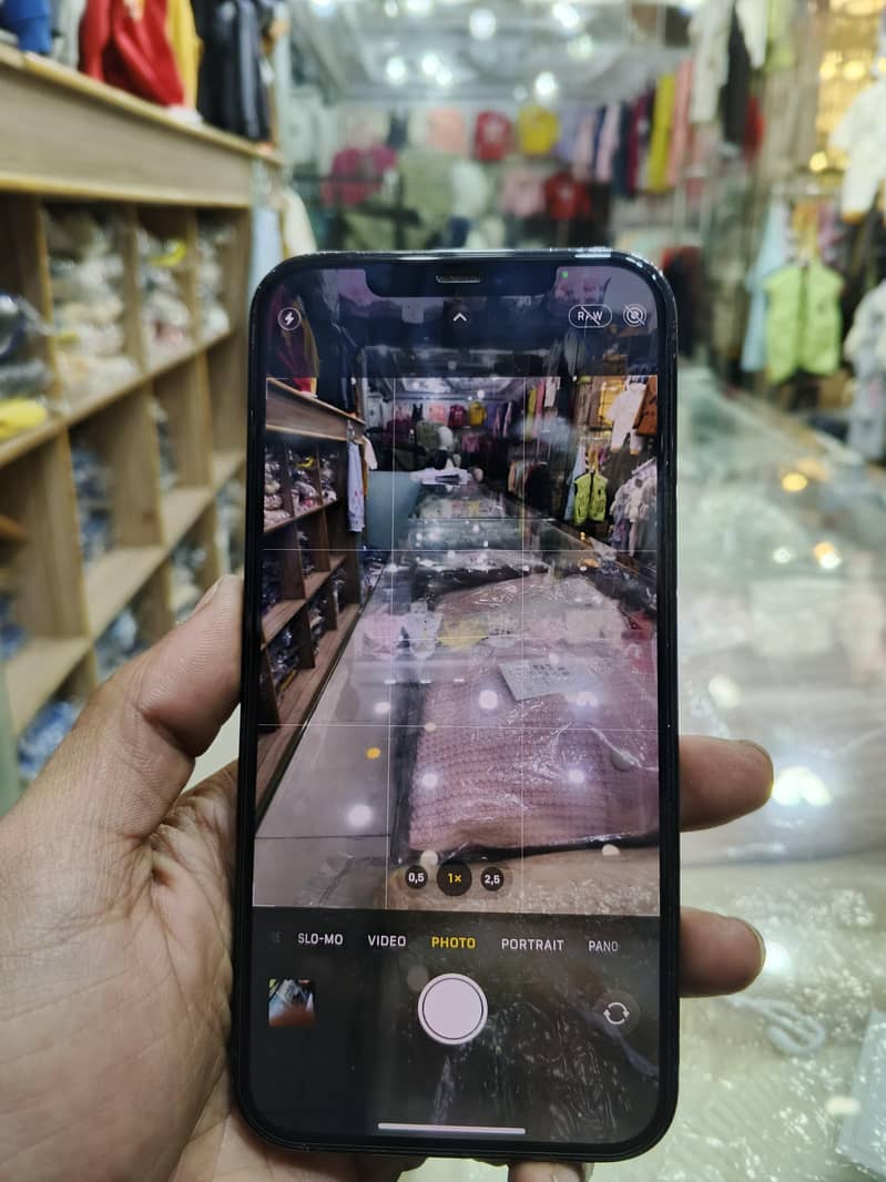 Apple iPhone 12 Pro Max 7