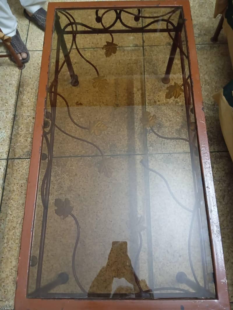centre table and trolley 0