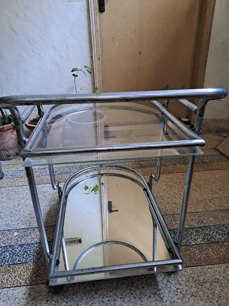 centre table and trolley 6