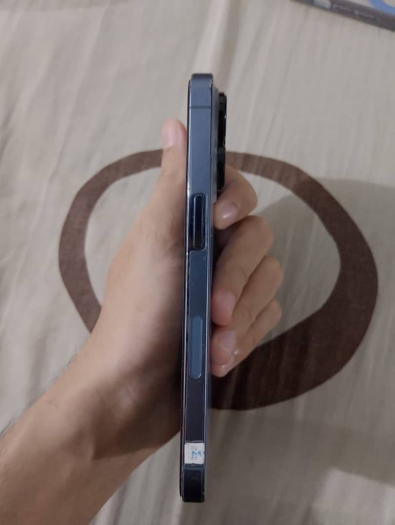 Apple iPhone 13 Pro 0