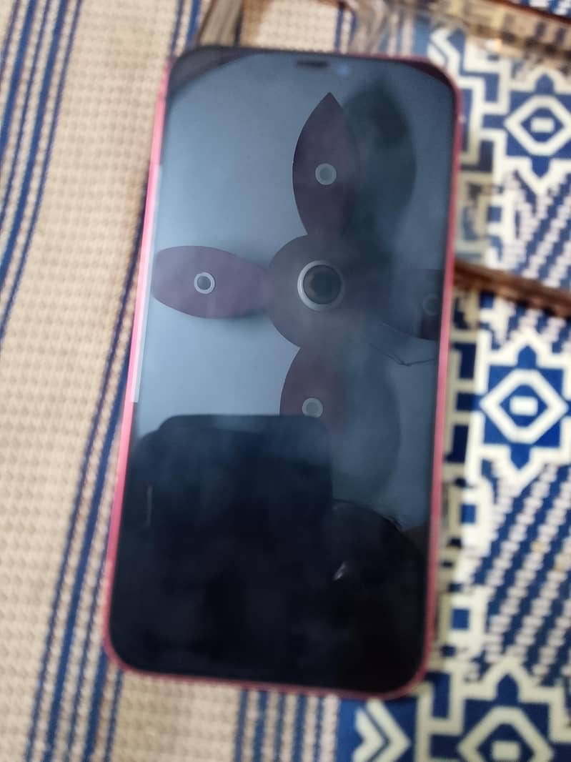 Apple iPhone 12 3