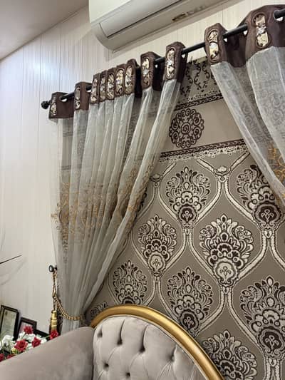 Curtains drawing room