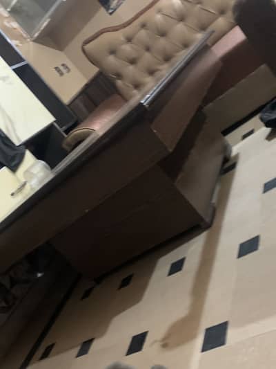 BIG CENTER TABLE