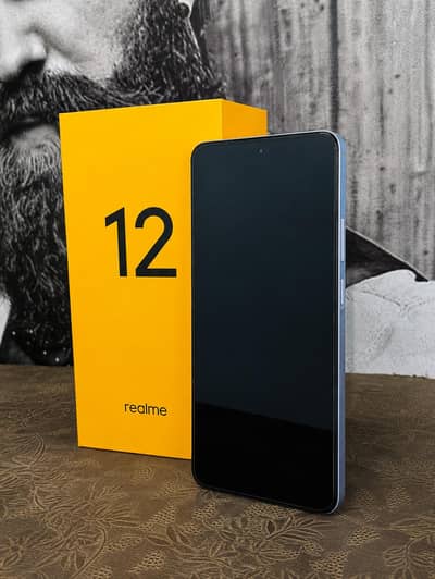 Realme 12