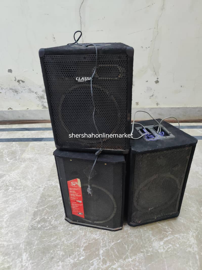 Bluetooth powered speaker 3 mic input echo delay 2