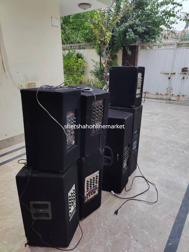 Bluetooth powered speaker 3 mic input echo delay 9