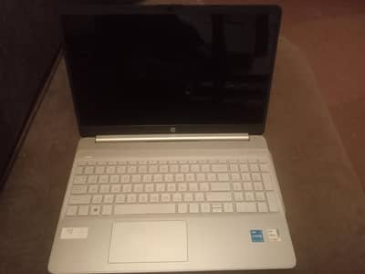 HP Laptop 15s-fq Series – 11th Gen Core i5, 8GB RAM, Iris Xe Graphics