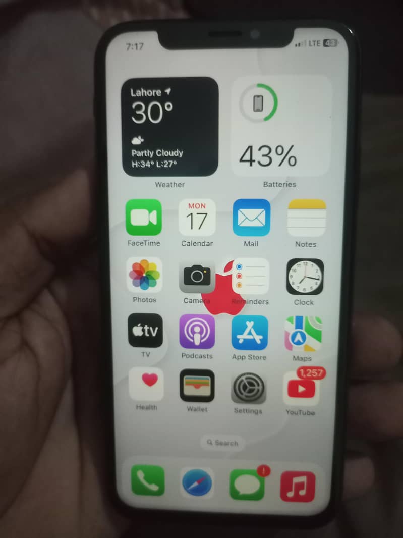 Apple iPhone X 7