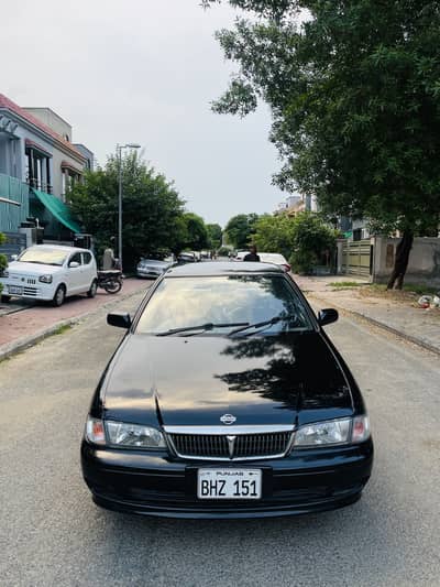 Nissan Sunny 2001