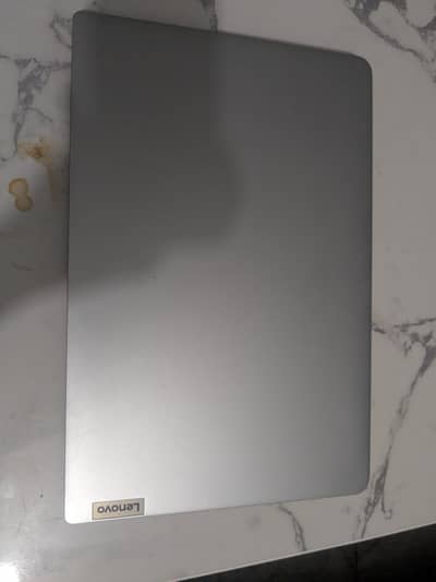 Lenovo IdeaPad 1i 14"7