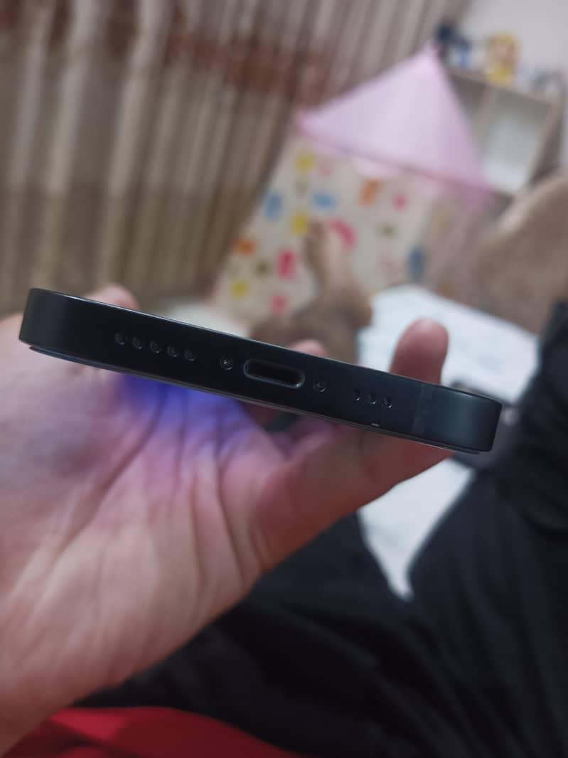 Apple iPhone 14 2