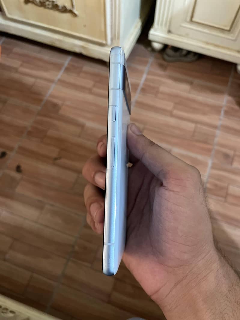 Google Pixel 7a 2