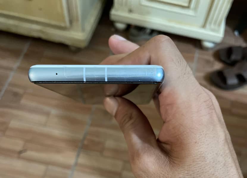 Google Pixel 7a 4