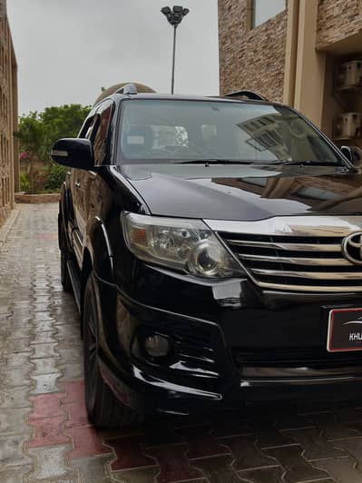 Toyota Fortuner 2016