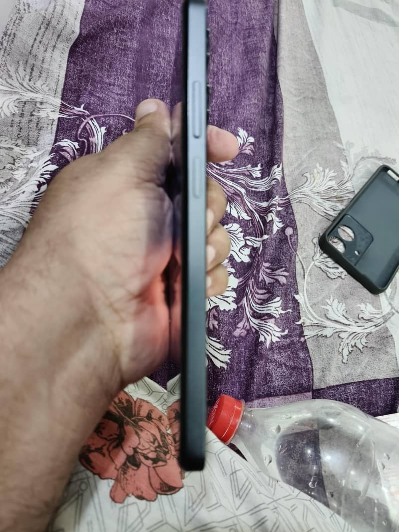 Realme Note 60x 3