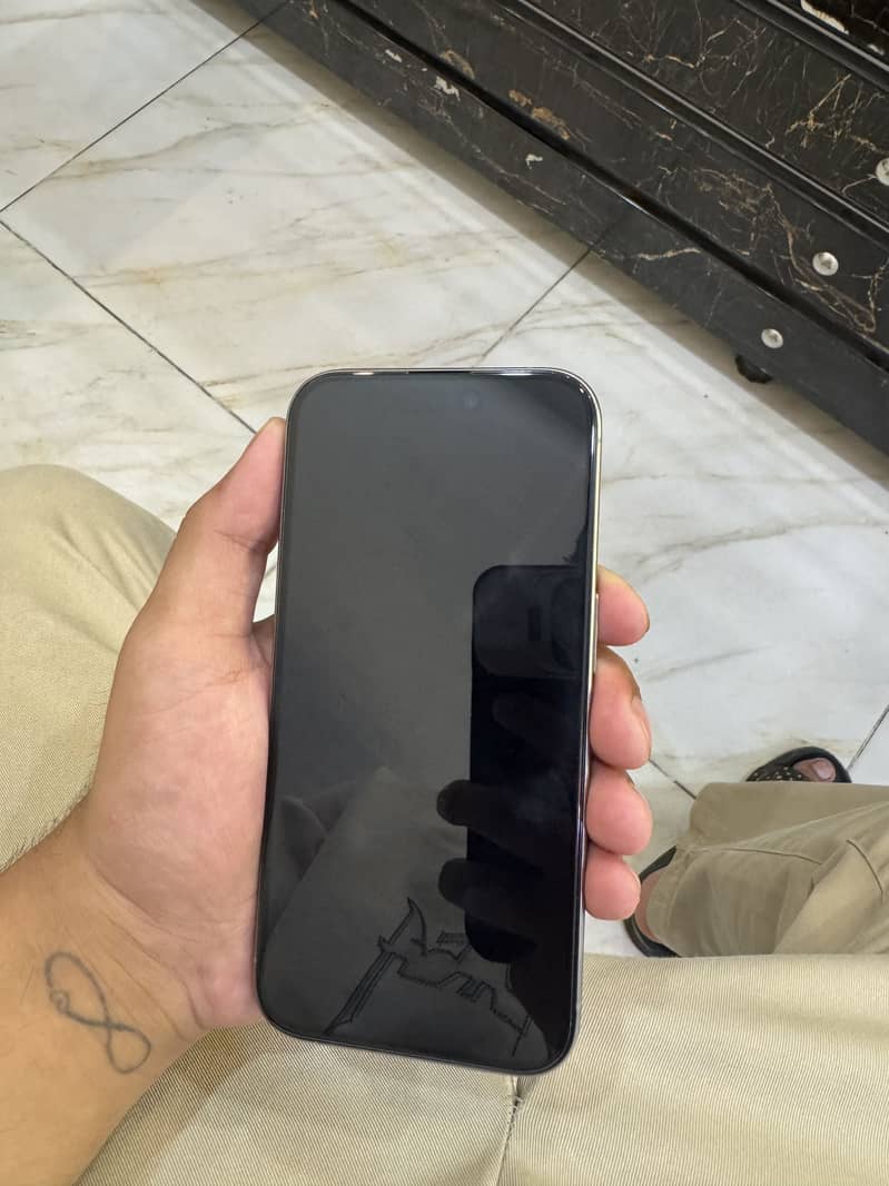 iPhone 15 Pro JV 5